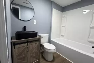 208 E High St, Shelbyville, MO 65565 - Photo 16