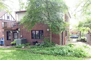 418 Carswold Dr, Saint Louis, MO 63105 - Photo 42