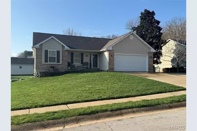 8 Hickory Knoll Crt, Union, MO 63084 - Photo 1