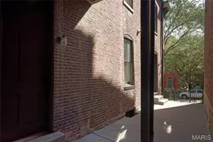 2307 S 11th St, Saint Louis, MO 63104 - Photo 32