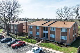 4 Bruce Dr, Florissant, MO 63031 - Photo 6