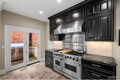 1518 Mallard Pointe Court, Chesterfield, MO 63017 - Photo 4