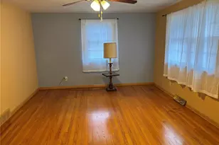 230 N Walnut St, Perryville, MO 63775 - Photo 10