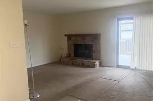 11752 Russet Meadow Dr, Saint Louis, MO 63146 - Photo 6