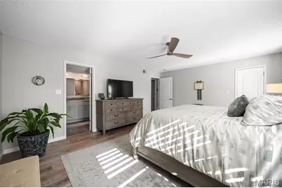 1902 Meadowtree Lane #1, Kirkwood, MO 63122 - Photo 16