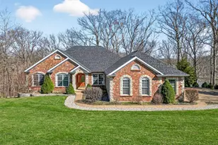 762 Lake Valley Dr, Defiance, MO 63341 - Photo 1