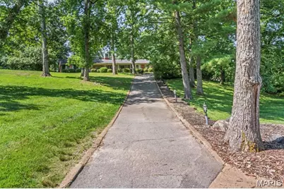 8 Balcon Estate, Creve Coeur, MO 63141 - Photo 1