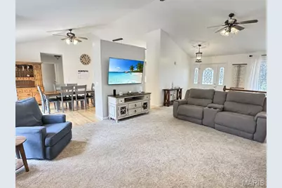 391 Osage Drive, Union, MO 63084 - Photo 8