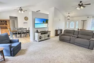 391 Osage Dr, Union, MO 63084 - Photo 8