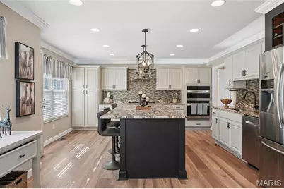 2762 Barrett Station Road, Des Peres, MO 63021 - Photo 10