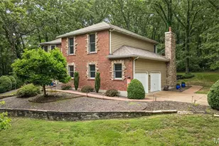 8 Howe Crossing, Festus, MO 63028 - Photo 2