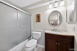 14991 Broadmont Dr, Chesterfield, MO 63017 - Photo 40