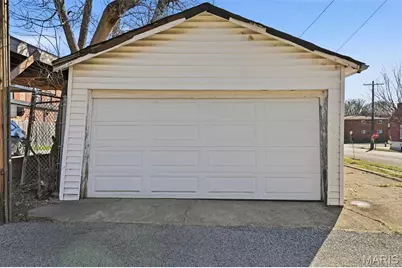 2703 Pestalozzi Street, Saint Louis, MO 63118 - Photo 22
