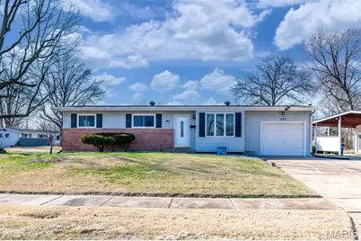 660 Crabapple Lane, Florissant, MO 63031 - Photo 1