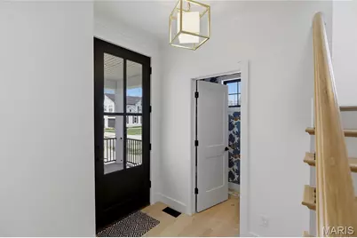 516 Arminda Avenue, Kirkwood, MO 63122 - Photo 2