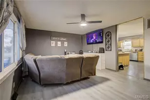 406 Lynn St, Sikeston, MO 63801 - Photo 4