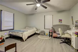 406 Lynn St, Sikeston, MO 63801 - Photo 8