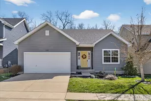 952 Meramec Grove Dr, Ballwin, MO 63021 - Photo 1