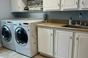 22 Shadowcreek Dr, Saint Peters, MO 63376 - Photo 20