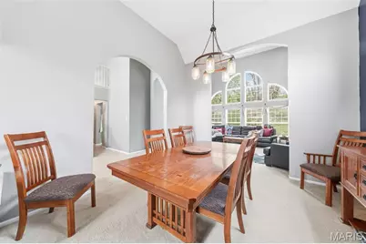 425 Roosevelt Woods Court, Fenton, MO 63026 - Photo 8