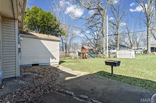 8621 Martony Ln, Berkeley, MO 63134 - Photo 32