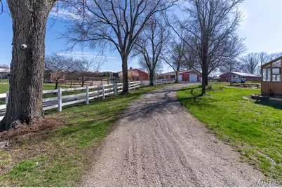 4212 Hueffmeier Road, Wentzville, MO 63385 - Photo 10