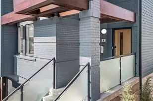 7489 Washington Ave, University City, MO 63130 - Photo 4