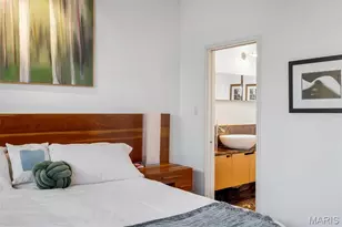 7489 Washington Ave, University City, MO 63130 - Photo 38