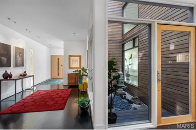 7489 Washington Avenue, University City, MO 63130 - Photo 12