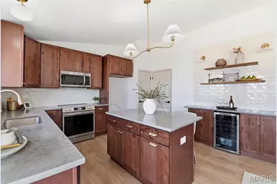 1048 Tower Park Drive, Saint Charles, MO 63304 - Photo 4