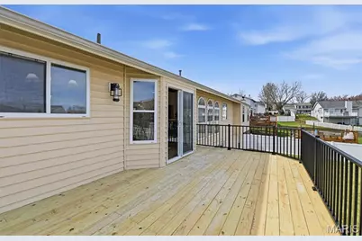 1048 Tower Park Drive, Saint Charles, MO 63304 - Photo 16
