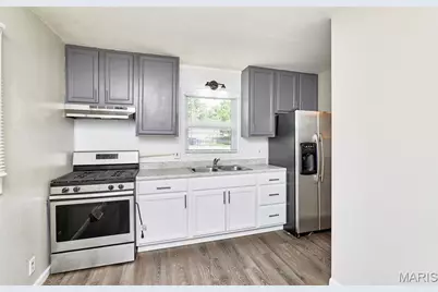 3346 Saint Joachim Lane, Saint Ann, MO 63074 - Photo 10