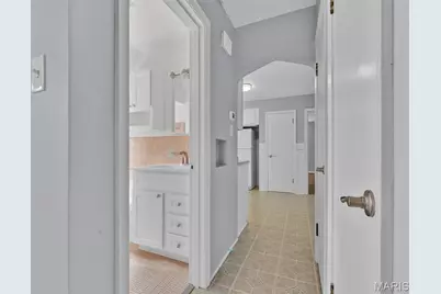6264-6266 Sunshine Drive, Saint Louis, MO 63109 - Photo 8