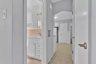 6264-6266 Sunshine Dr, Saint Louis, MO 63109 - Photo 8