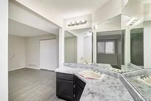 1622 Barkwood Dr, Florissant, MO 63031 - Photo 22