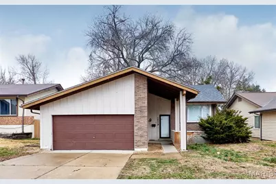 1622 Barkwood Drive, Florissant, MO 63031 - Photo 2