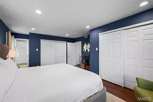 8142 Amherst Ave, University City, MO 63130 - Photo 14