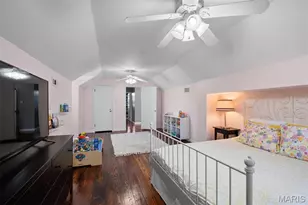 8142 Amherst Ave, University City, MO 63130 - Photo 20