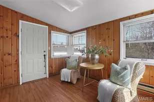 2712 Manderly Dr, Brentwood, MO 63144 - Photo 14