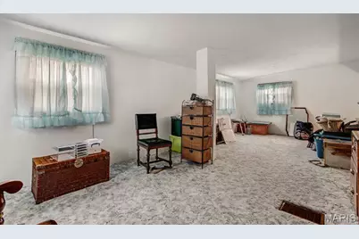 9428 Burdella Avenue, Saint Louis, MO 63114 - Photo 22