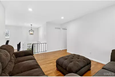 2165 E Humes Lane, Florissant, MO 63033 - Photo 14