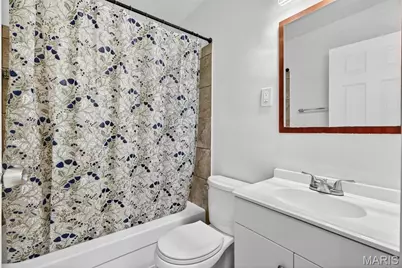 2165 E Humes Lane, Florissant, MO 63033 - Photo 46