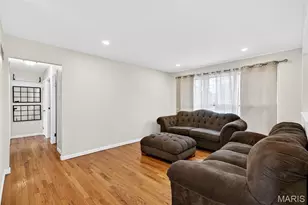 2165 E Humes Ln, Florissant, MO 63033 - Photo 12