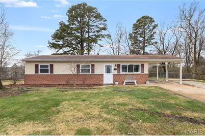 247 Ramsey Lane, Ballwin, MO 63021 - Photo 2