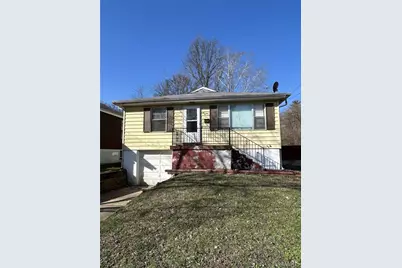 615 Tesmore Place, Saint Louis, MO 63135 - Photo 1