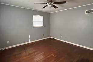 615 Tesmore Pl, Saint Louis, MO 63135 - Photo 10