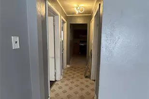 615 Tesmore Pl, Saint Louis, MO 63135 - Photo 8