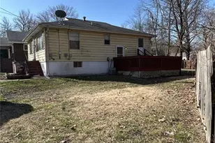 615 Tesmore Pl, Saint Louis, MO 63135 - Photo 32