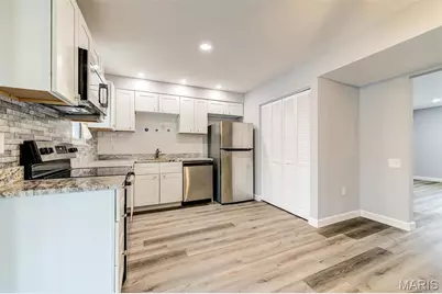 3126 Carnaby Lane #C, Bridgeton, MO 63044 - Photo 10