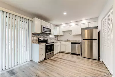 3126 Carnaby Lane #C, Bridgeton, MO 63044 - Photo 8